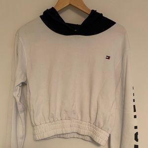 Tommy Hilfiger cropped sweater